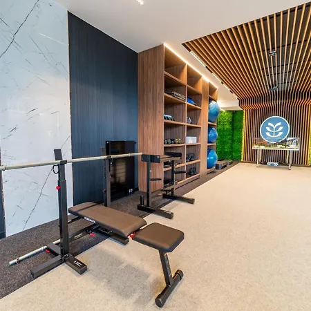 Appartement Pratum 27 *